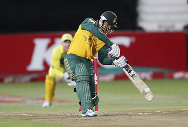 De Kock leads the charge