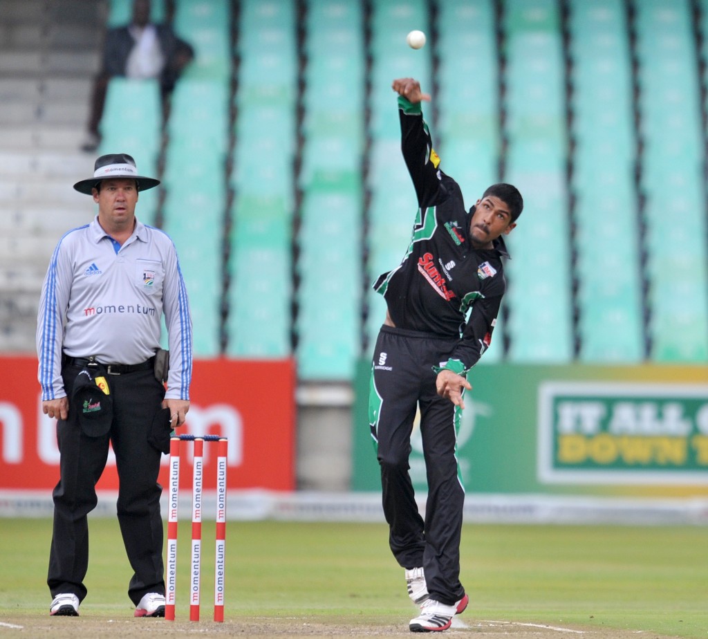 Subrayen suspended from bowling