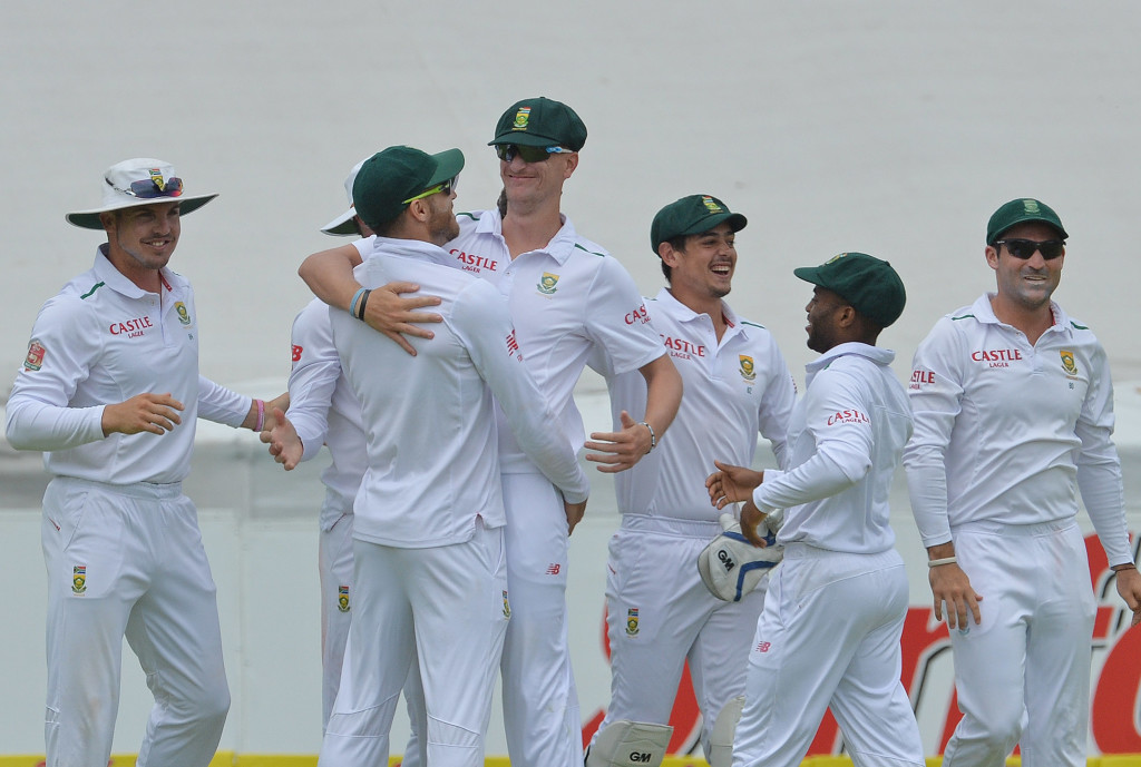 Proteas unchanged for series