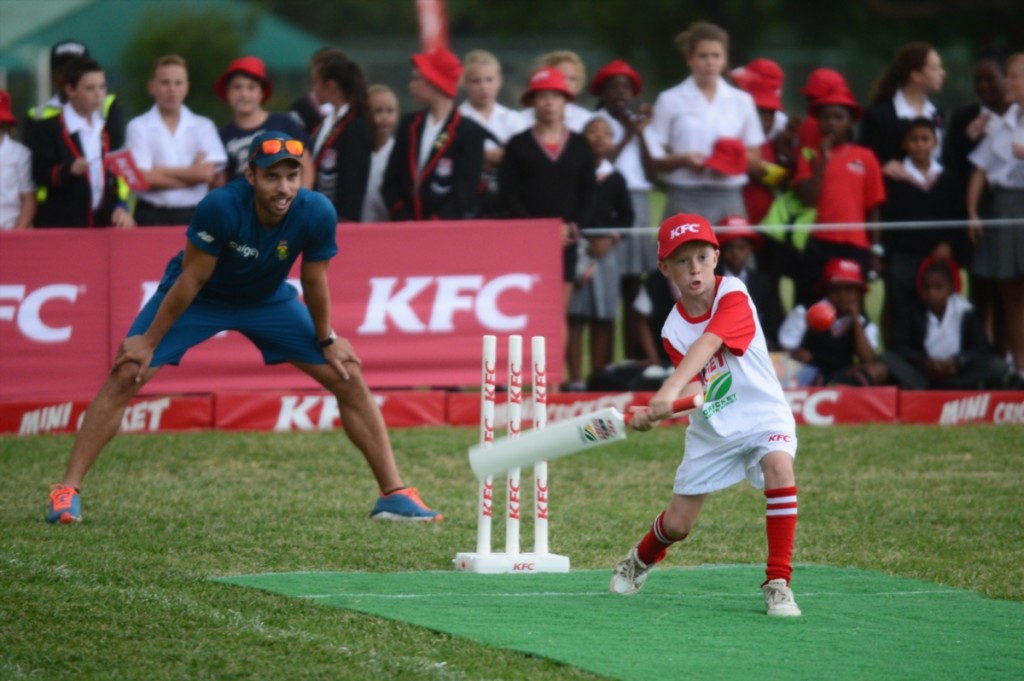 Proteas vs Mini Cricket kids