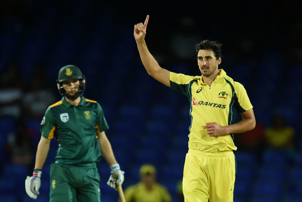 Maxwell, Starc back for Aus