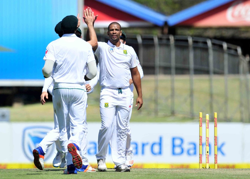 Proteas lead by 372