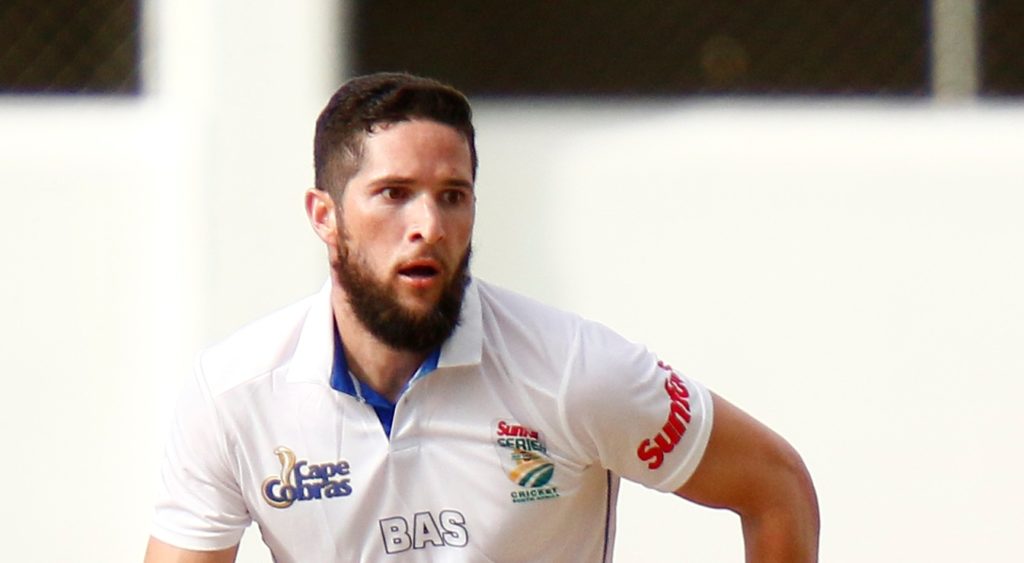 Parnell carries Cobras through