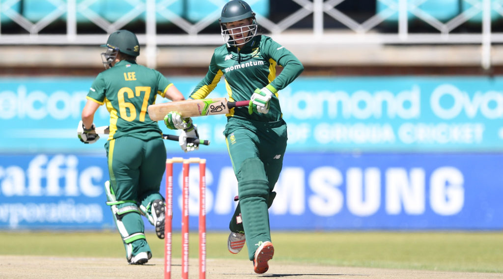 Steyn ton helps Proteas to emphatic victory