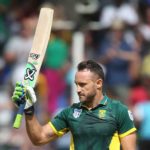Record-breaking Faf gets Proteas to 367-5