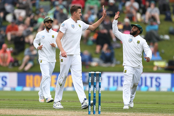 Morkel takes 250th wicket after delayed start