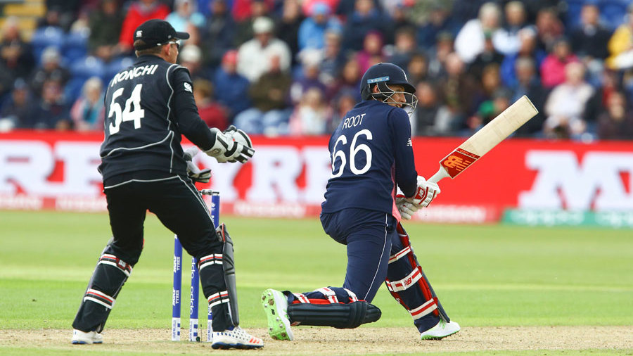 Root and Buttler anchor England
