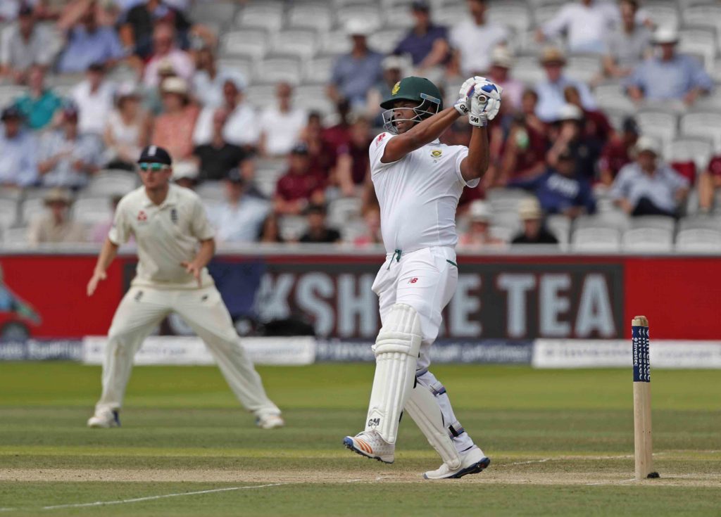 Proteas bowled for 361 as England build lead