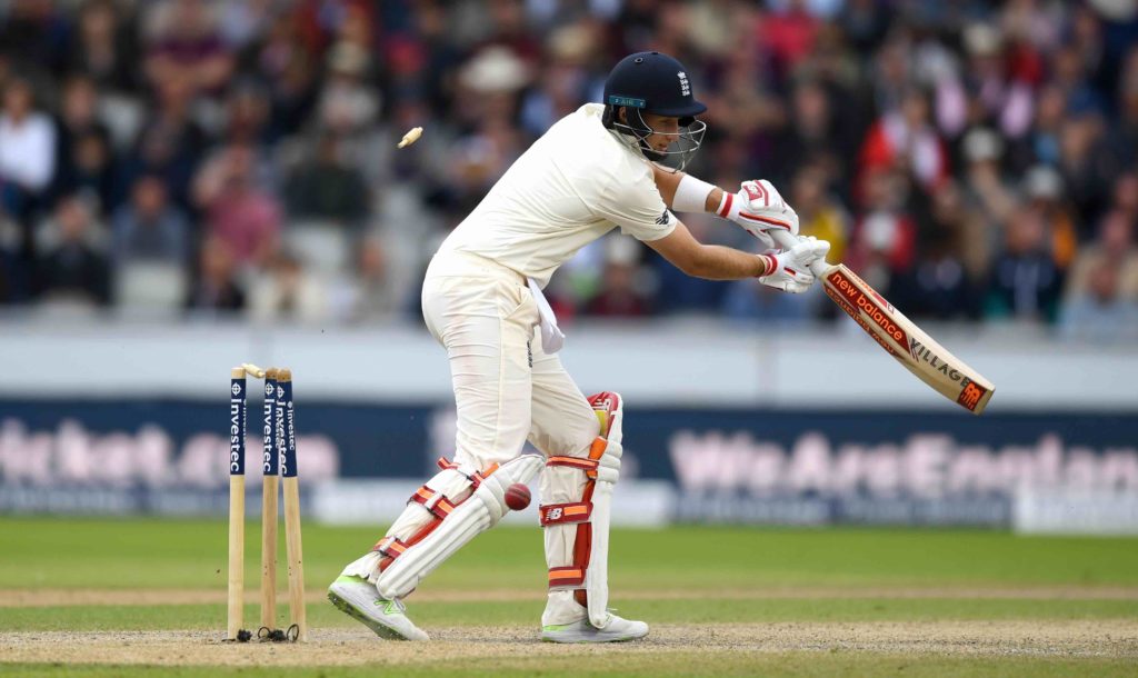 Root and Stokes depart, England extend lead to 274