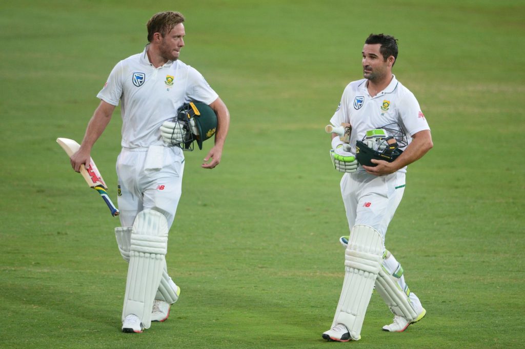 AB, Elgar put SA in strong position