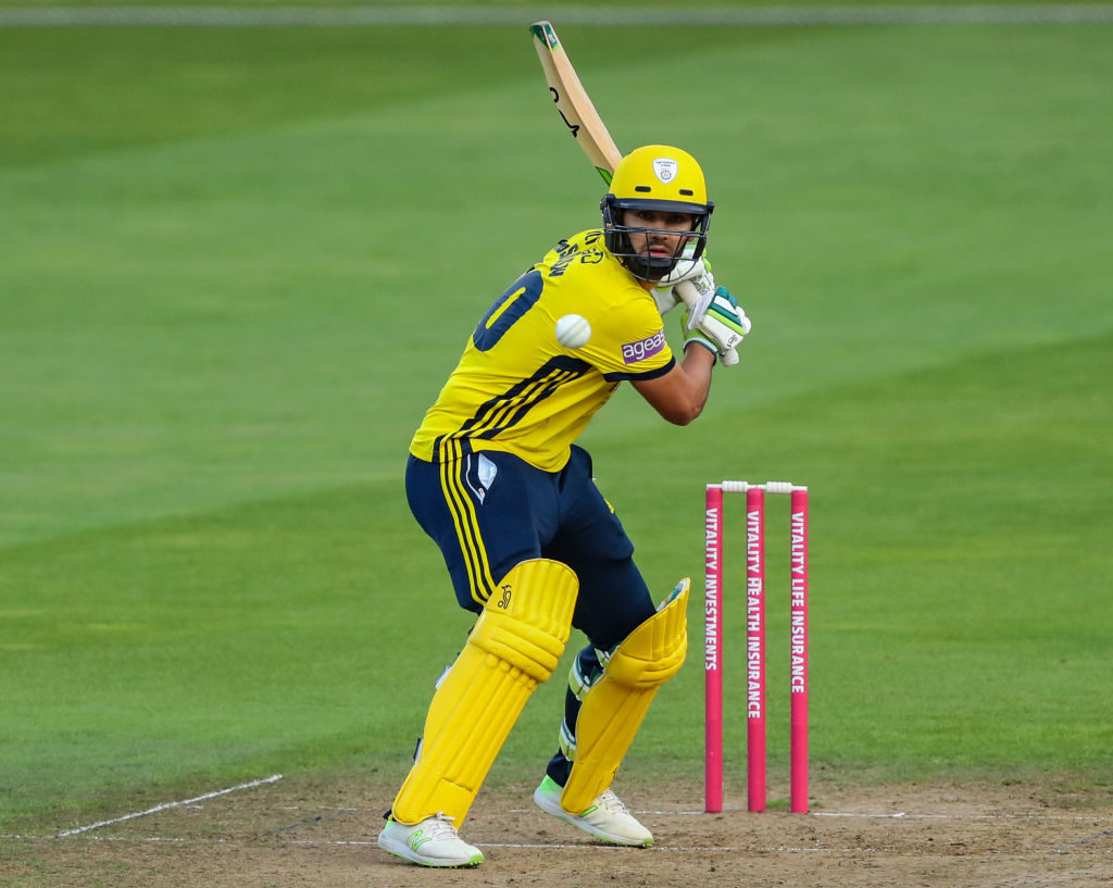 Rossouw's 83 not enough for Riders
