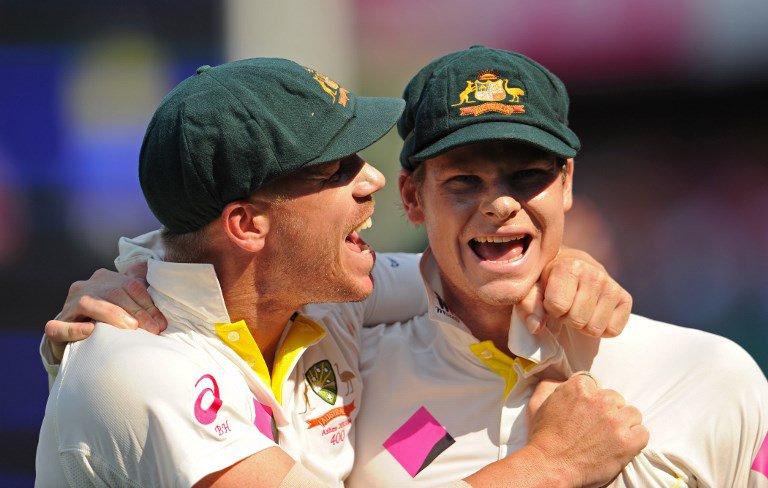 'Hugs and cuddles' greet Smith, Warner in Aus return