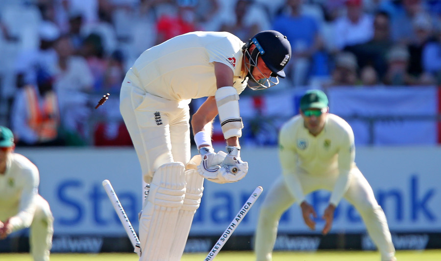 England batsmen squander several starts