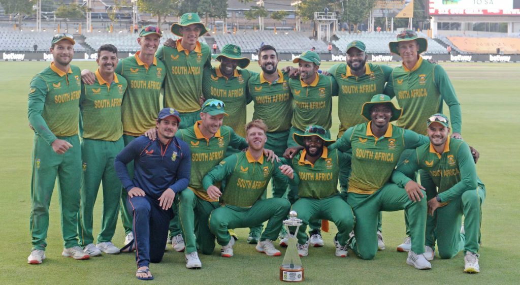 Proteas celebrate India 3-0