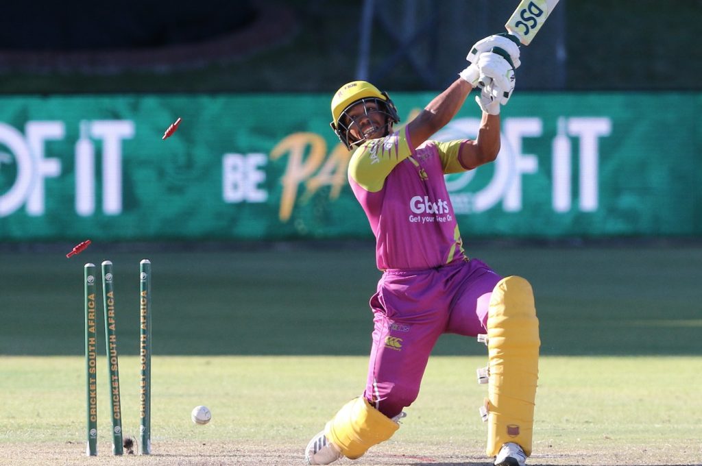Clyde Fortuin bowled Rocks 22 Feb 22