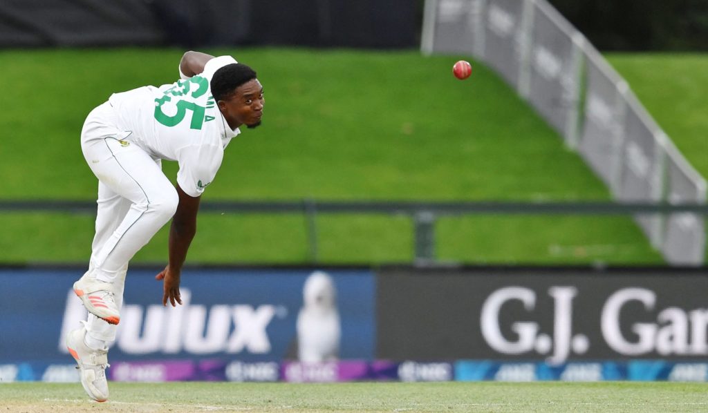 Lutho Sipamla SA NZ bowls 2022