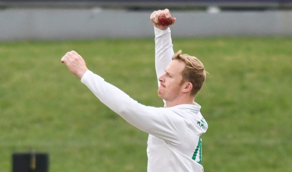 Simon Harmer bowls SA Bang 1 Apr 2022