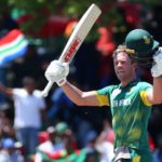 AB de Villiers SA hundred