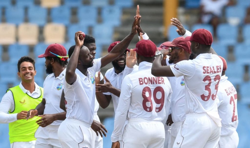 Kemar Roach 250th Test wicket