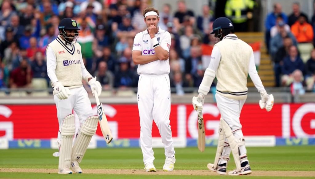 Stuart Broad 35 runs over 2 July 2022