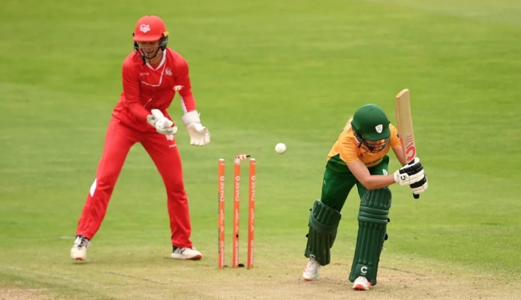 Anneke Bosch bowled SA Eng 2 August