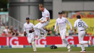 Ben Stokes wicket England 27 Aug 22