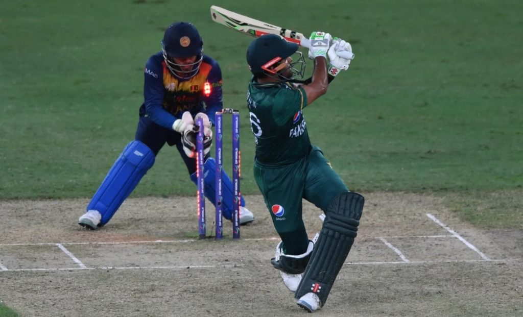 Babar Azam bowled Pak SL Asia Cup 2022