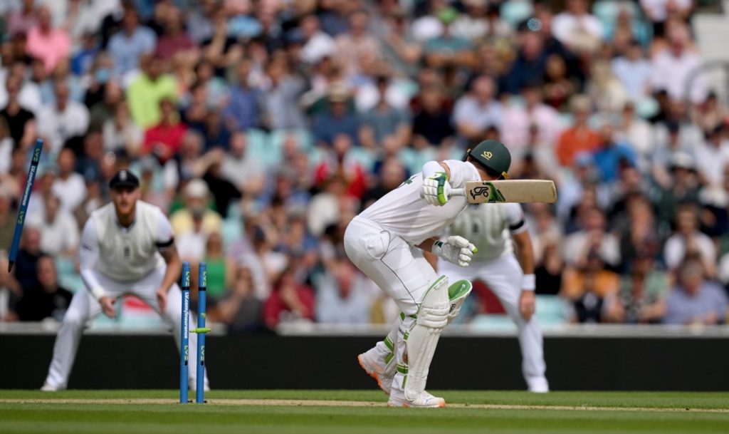 Dean Elgar bowled Ollie Robinson