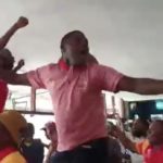 Zimbabwe fans celebrate pub