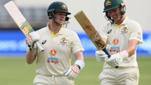 Steve Smith and Marnus Labuschagne leave the field