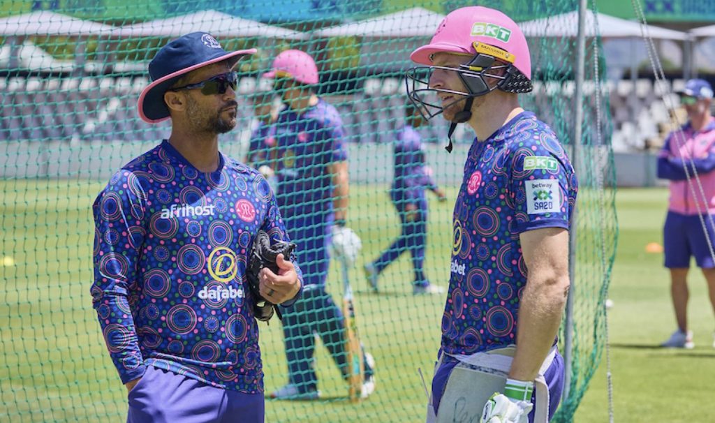 JP Duminy Jos Buttler Paarl Royals training kit