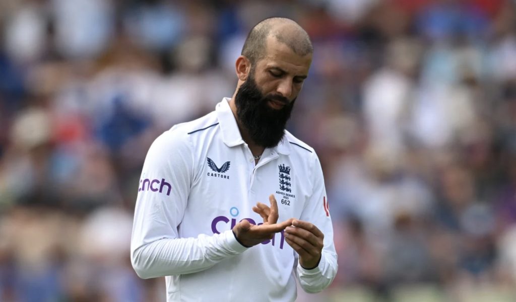 Moeen Ali finger Ashes 2023