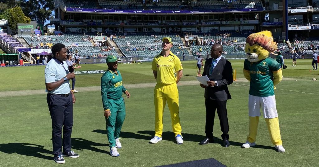 LIVE: Proteas vs Australia (5th ODI)