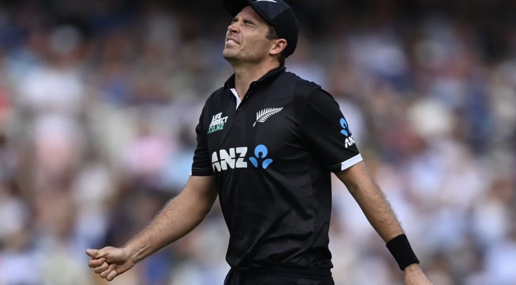 Tim Southee fracture 15 Sep 2023