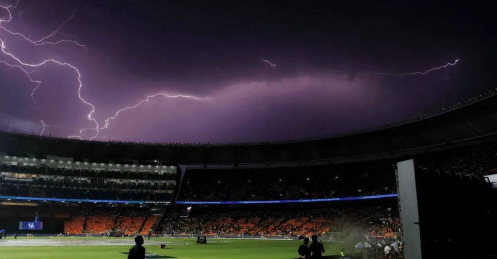 Lightning IPL Ahmedabad 13 May 2024