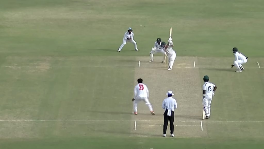 Van Heerden leads SA Emerging reply