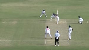 Van Heerden leads SA Emerging reply