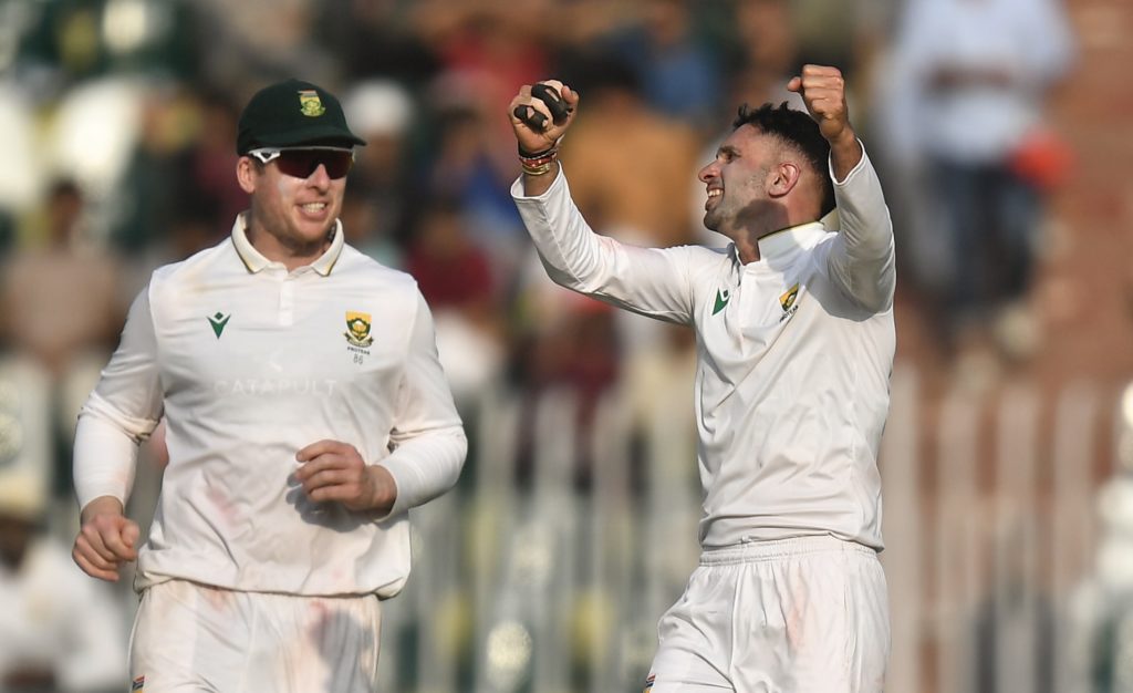 Keshav Maharaj Simon Harmer 20 Oct 2025 Sameer Ali Getty Images