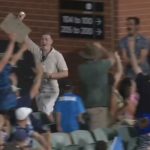 Watch: One hand, two beers, zero spills