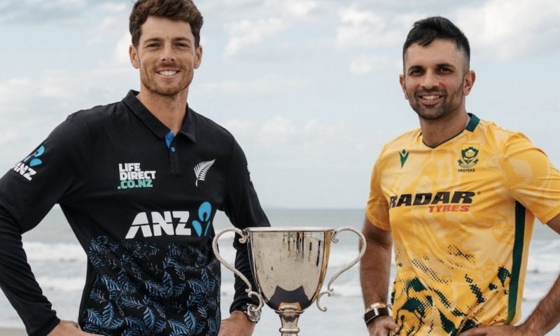 LIVE: New Zealand vs Proteas (2nd T20I)