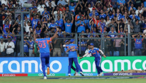 Photo: REUTERS/Francis Mascarenhas