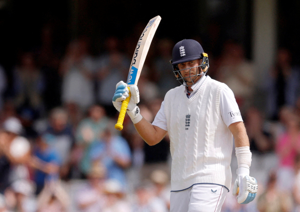 14,000 up for Root, Tendulkar in sight